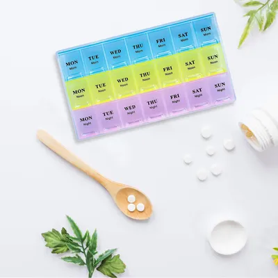 Produktbild von Pillendoos für 21 Tage - (Packung von 2) | Medikamenten-Erinnerung und täglicher Pillenplaner | Reisefreundlich