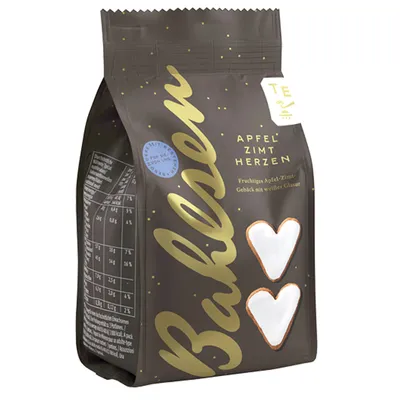 A bag of Bahlsen Apfelzimt Herzen cookies.