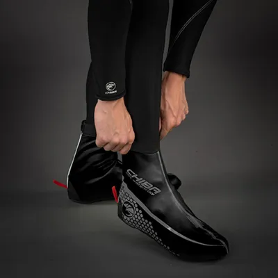 Image de Chiba Race : couvre-chaussures.