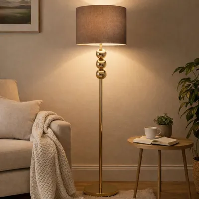 Produktbild von Milton & Oldbrook Stehlampe Ypres Gold