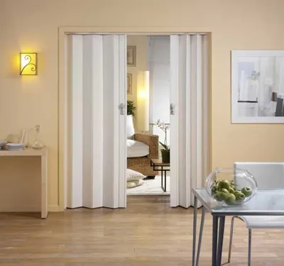 Produktbild von Grosfillex Falttür Spacy esche weiß 84 x 205 cm
