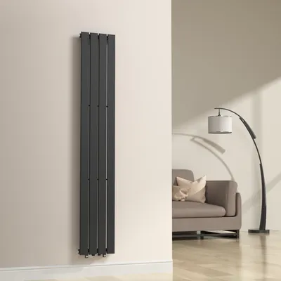 Zdjęcie produktu dla Grzejnik płytowy 'Nore' Czarny 180x30cm Jednowarstwowy 598W