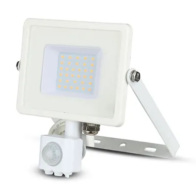 Produktbild von Drehbare LED-Flutlichtstrahler mit PIR-Sensor - Samsung - IP65 - Wei - 30W - 2400 Lumen - 6400K - 5 Jahre