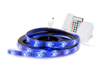 Produktbild von Perel Set mit intelligenter WLAN-RGB-LED-Streifen, 450 LEDs, einstellbarer Helligkeit und
