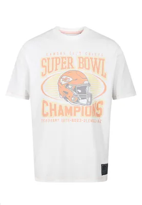 Produktbild von Recovered NFL T-Shirt Ecru (naturfarben) relaxed fit M Kansas City Chiefs