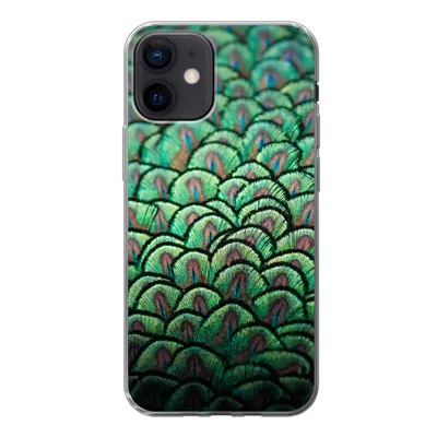 Produktbild von MuchoWow® Handyhülle Schutzhülle Hülle für iPhone 12 Nahaufnahme des Gefieders eines Pfaus Silikon Softcase Handy Hülle - Schutzhülle