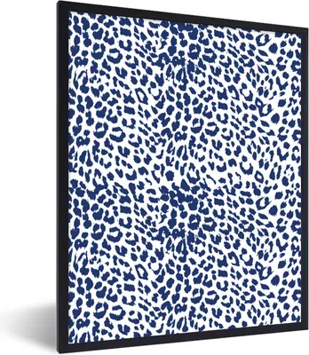 Produktbild von MuchoWow® Gerahmtes Poster Pantherdruck - Blau - Weiß - Formen 60x80 cm - Poster mit Schwarzem Bilderrahmen Wandposter Rahmen Foto Bilder - Premium - Wanddeko Wohnzimmer