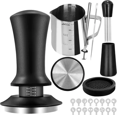 Immagine prodotto di Set di pressino per espresso Minicee da 51 mm, completo di strumento per la distribuzione uniforme della polvere (WDT), brocca per il latte e accessori per baristi