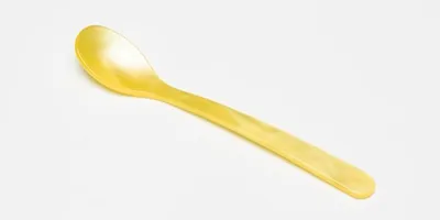 Produktbild von Handgefertigter Joghurt-/Longdrinklöffel, gelb, 16 cm, aus PMMA, spülmaschinengeeignet