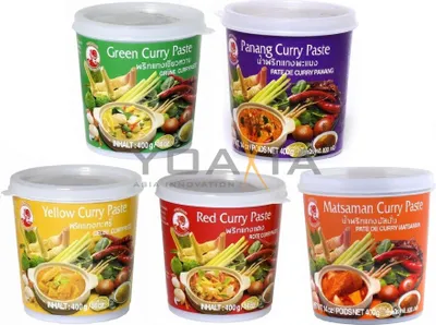 Produktbild von 5 verschieden Cock Brand Curry Pasten je 400g Rote, Gelbe, Grüne, Panang, Matsaman