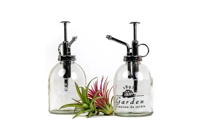 Obrázok produktu pre ESSCHERT DESIGN Sklenená fľaša s rozprašovačom GARDEN 0,36 l