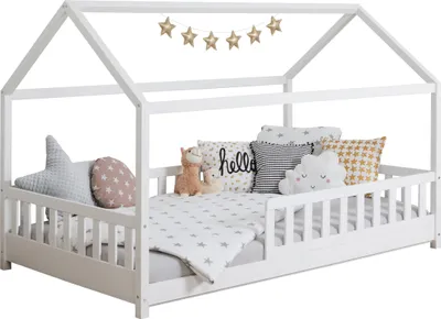 Produktbild von TiCAA Kinderbett Hausbett "Kay" 120x200 Kiefer weiß für Jungen & Mädchen, inkl. Rolllattenrost, Rausfallschutz variabel, Montessori Bett weiß aus Kiefer Massivholz