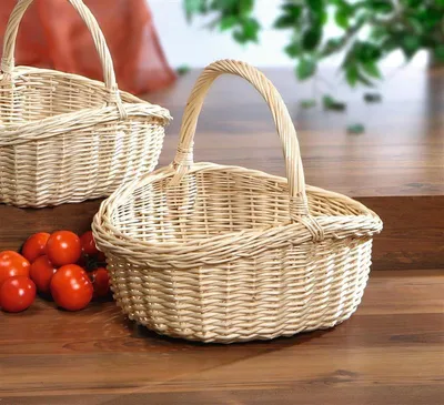 Produktbild von Bügelkorb "Naturweiß" aus weißer Vollweide, groß, Weidenkorb, Flechtkorb