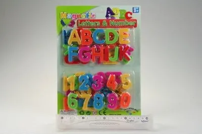 Produktbild von Magnetische Zahlen- und Buchstabenkarte