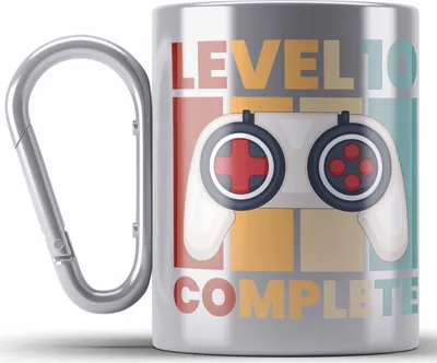 Produktbild von Trendation - 10. Geburtstag Edelstahl Tasse Karabiner Geschenk Jungs Jungen Gamer Zocker 10 Jahre Alt Geburtstagsgeschenk Idee (Silber)