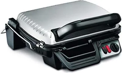 Zdjęcie produktu dla Srebrny grill kontaktowy z wyjmowanymi płytami o wymiarach 29,7 x 23 cm