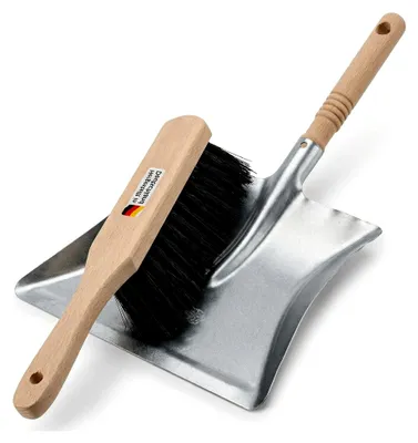 Produktbild von Holz Handfeger Kunstborsten und Metall Kehrschaufel 43 x 22cm Set | Kehrblech Schaufel aus verzinktem Metall mit Holzgriff | Handbesen Kehrset Perfekt für Innenbereich Robust Langlebig
