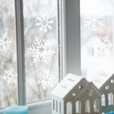 Produktbild von Fensteraufkleber Schneekristalle 24-teilig