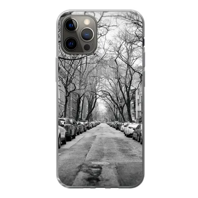 Produktbild von MuchoWow® Handyhülle Schutzhülle Hülle für iPhone 12 Pro Geparkte Autos in New York - schwarz und weiß Silikon Softcase Handy Hülle - Abdeckung