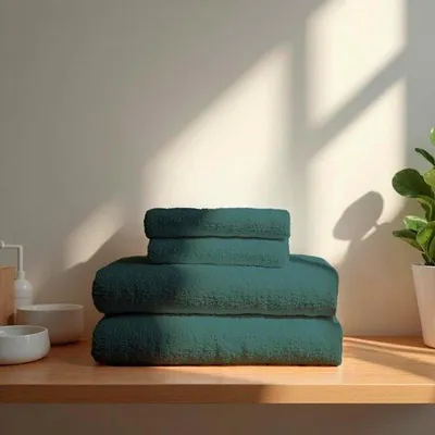 Immagine prodotto di Set da bagno Ibzenoa® composto da 4 asciugamani in cotone al 100% – 2 asciugamani da 50x100 cm + 2 asciugamani da 70x140 cm, peso 700 g, colore verde menta, morbidi e assorbenti