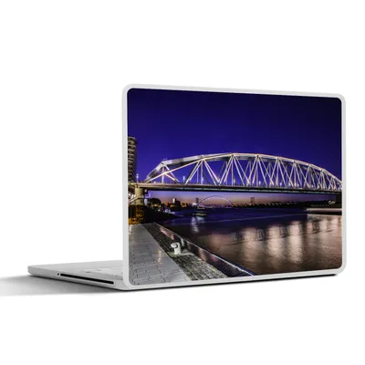 Produktbild von MuchoWow® Laptop Aufkleber Sticker Cover Nijmegen - Brücke - Nacht 25x18 cm - Laptop-Deko