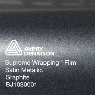 Produktbild von (22,10€/m²) Avery Dennison® Supreme Car Wrapping Film Satin Graphite Metallic