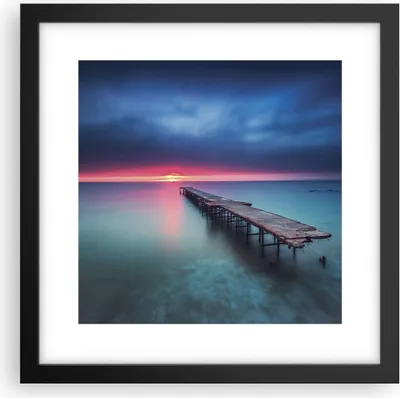 Produktbild von Gerahmtes Poster - Schwarzer Rahmen - Brücke Meer Landschaft - 30x30 cm - Wand Bild - Wanddeko - Wandbilder - Kunstposter - Wandposter - Bilderrahmen - Bilder - Kunstdruck - P2BAC30x30-4955