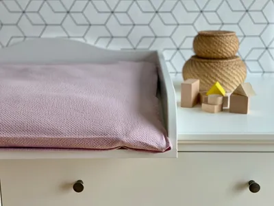 Produktbild von KraftKids Bezug für Wickeltischauflage Doppelkrepp Rosa 78 cm breit x 78 cm tief