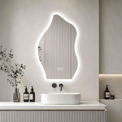 Produktbild von AIORBER LED Badspiegel Unregelmäßig Touch Anti-Beschlag 3 Lichtfarben Dimmbar Wandspiegel Design Asymmetrisch Badezimmerspiegel, 60x80 cm, Silber