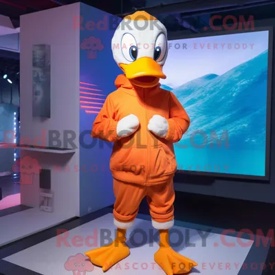 Obrázek produktu pro Postava REDBROKOLY maskota oranžové husy oblečená s mikinou a náramky