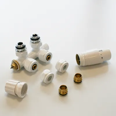 Produktbild von Anschlussgarnitur für Mittelanschluss bei Heizkörpern - Eckausführung für Wandanschluss - Thermostat für Heizkörper - Farbe wählbar , Farbe:Weiß