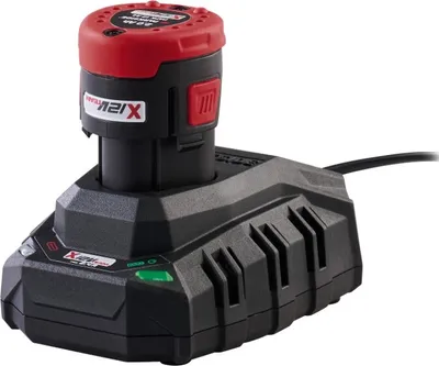 Produktbild von PARKSIDE® 12V 2Ah Akku PAPK 12 A4 und Akku-Ladegerät 2,4A PLGK 12 A3  KAT