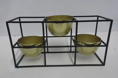 Produktbild von Gilde Teelichtleuchter, Frame, Metall, goldfarben, VE 2 Höhe: 14.00 cm Breite: 27.00 cm Tiefe: 9.00cm 55699