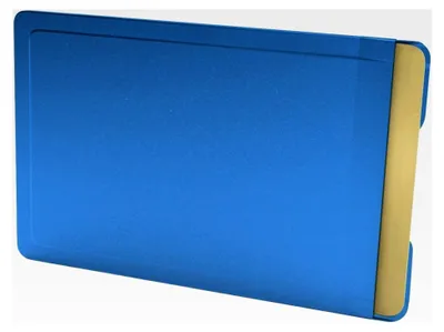 Produktbild von CardTresor Farbige Kartenschutzhülle aus Edelstahl in Blau, RFID/NFC-Schutz