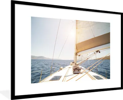 Produktbild von MuchoWow® Gerahmtes Poster Segelboot auf dem Mittelmeer 90x60 cm - Poster mit Schwarzem Bilderrahmen Wandposter Rahmen Foto Bilder - Wanddekoration - Fotos