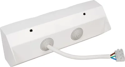 Immagine prodotto di Blocco presa McPower "Flair", 250V~/16A, montaggio esterno, bianco, opaco, contatto di terra a 3 vie