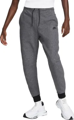 Produktbild von Buty do biegania Nike Sportswear Tech Fleece Winter Herren