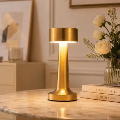 Produktbild von LED-Tischleuchte, Kabellos Dimmbar Tischleuchte, 3 Helligkeitsstufen,Touch Steuerung Nachttischlampen, USB Wiederaufladbare,Warmweiß Nachtlicht, gold