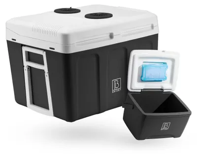 Produktbild von Brisby 40 Liter elektrische Kühlbox, Frigobox Deluxe mit 12V, 220/230 Volt Anschluss für Auto und Camping - AC/DC - inklusive passiver Kühlung - SCHWARZ