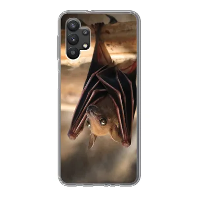 Produktbild von MuchoWow® Handyhülle Schutzhülle Hülle für Samsung Galaxy A32 5G Baby - Fledermaus - Holz Silikon Softcase Handy Hülle - Softcase