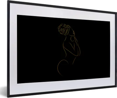 Produktbild von MuchoWow® Gerahmtes Poster Frau - Schwarz und Gold - Strichzeichnung 60x40 cm - Poster mit Schwarzem Bilderrahmen Wandposter Rahmen Foto Bilder - Schlafzimmer - Plakat in Rahmen - Drucken