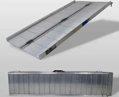 Produktbild von TRUTZHOLM Rollstuhlrampe klappbar 152 cm Traglast 272 kg Alu grau geriffelt Auffahrrampe