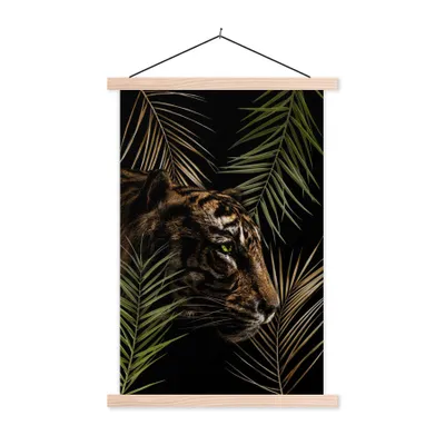 Produktbild von MuchoWow® Textilposter Tiger - Pflanzen - Palme 120x180 cm mit holzfarbenen Rahmen - Textil-Plakat