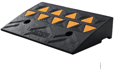 Image de VEVOR Rampe de seuil Rampe d'accès en caoutchouc Rampe de trottoir 50x30x10,8cm