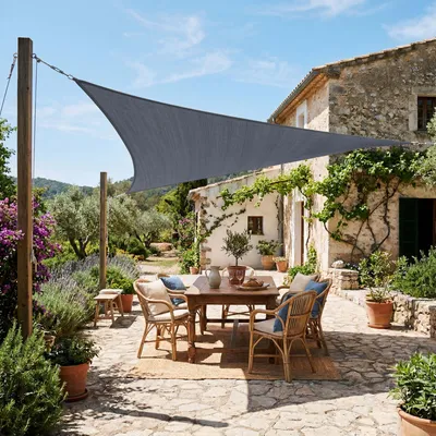 Produktbild von Jardinion Sonnensegel 3.6x3.6x3.6m Grau dreieckig – Sonnenschutz Terrasse, HDPE 180g/m², Schattensegel mit UV-Schutz, Sonnensegel Garten, Balkon und Camping