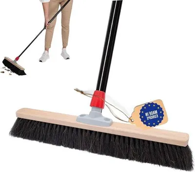 Produktbild von Famanu Saalbesen 40 cm - Natürliche Pferdehaarbürste für Werkstatt und Haushalt