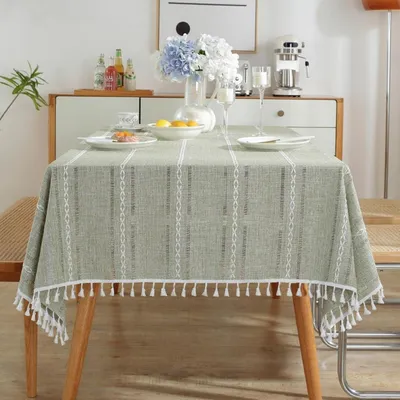 Obrázok produktu pre Obrus obdĺžnikový, 100x100 cm, olivovo zelený, vyrobený z ľanu a polyesteru, s franjami