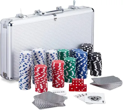 Zdjęcie produktu dla Zestaw do pokera składający się z 300 elementów – idealny do gry w Texas Holdem – zawiera: etui, żetony do pokera, karty do pokera i maty do gry. Cena za sztukę: [tutaj należy wpisać cenę]