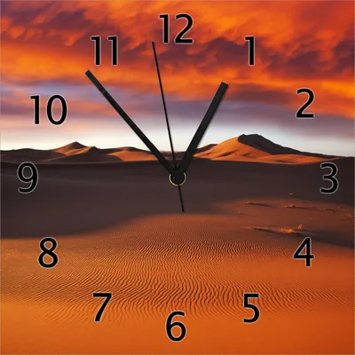 Produktbild von Wallario Design Wanduhr Sahara Wüste II - Sanddünen im Sonnenuntergang aus Echtglas, Größe 30 x 30 cm