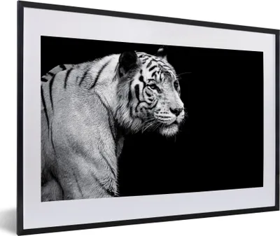 Produktbild von MuchoWow® MuchoWow® Gerahmtes Poster Tierprofil Tiger in schwarz und weiß 60x40 cm - Poster mit zchwarzem Bilderrahmen - Schlafzimmer - Plakat in Rahmen - Drucken